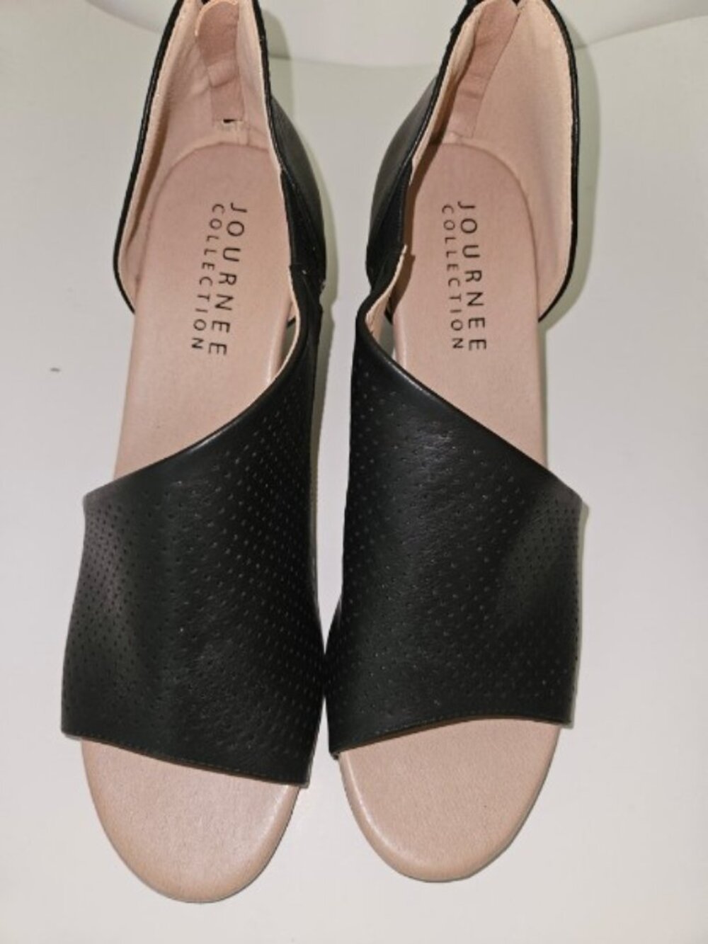 Journee Collection Black Slingback Wedge
